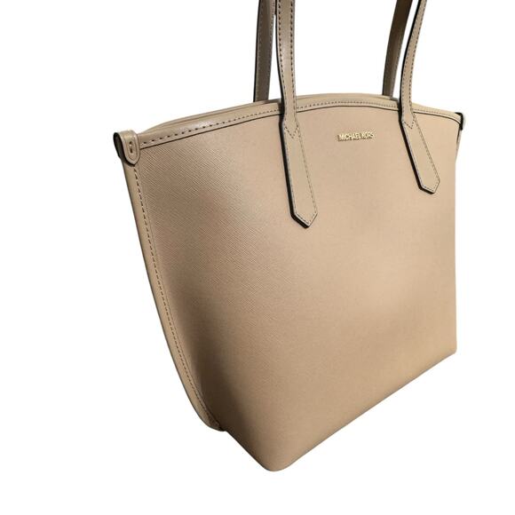 NWT! Michael Kors Jane Large Saffiano Leather Tote in Camel - Picture 3 of 7